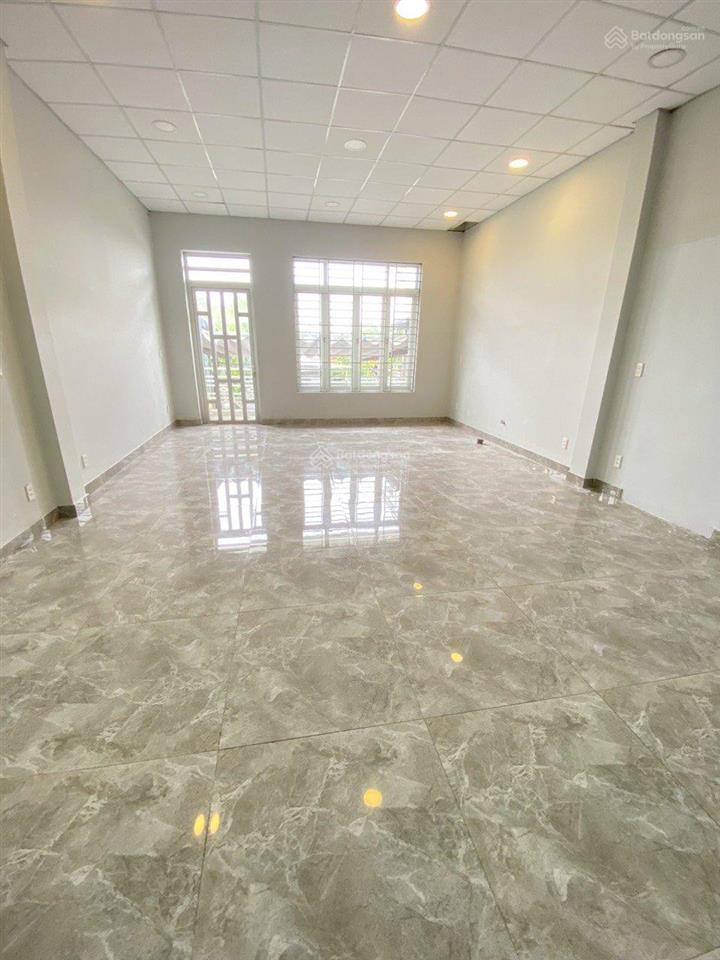Bán nhà mới 1t1l 6x26m hoàn công, mặt tiền trần quốc toản, p. dĩ an, đang thuê 25tr/th