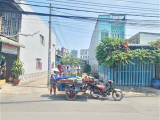 Bán lô góc (rẻ) 4.9x48m, hẻm đt. 743b p. tân đông hiệp gần ngã 3 ông xã