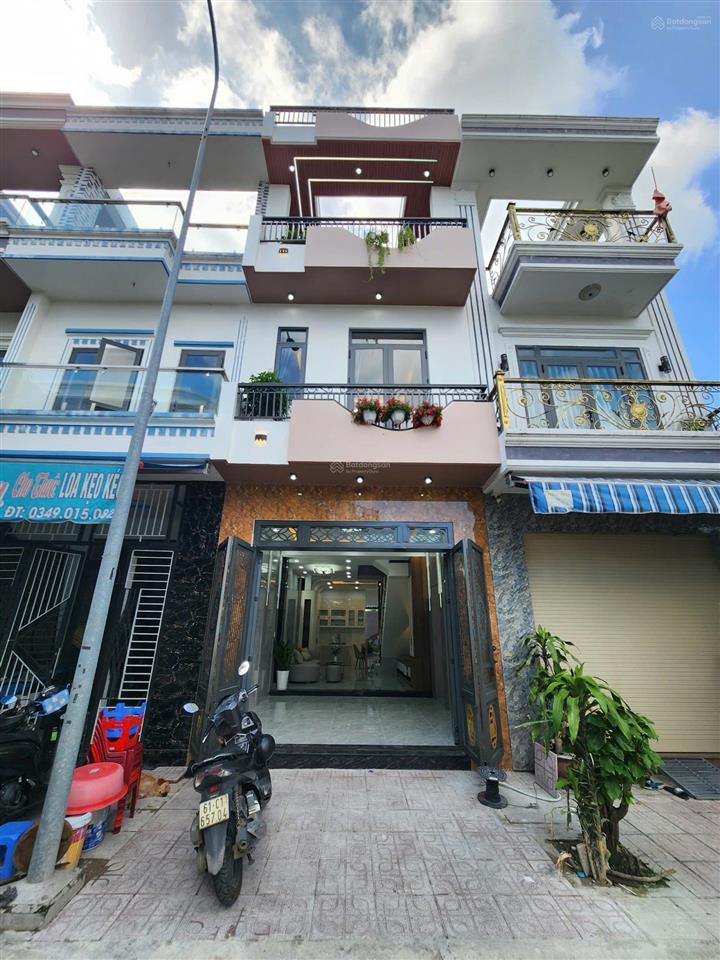 Bán nhà mới 1t2l 4x15.7m hoàn công, đường n1 kdc lê phong bình chuẩn 1, full nội thất