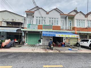 Bán dãy trọ 1t1l 10x30m, đường d10 kdc thuận giao p. thuận giao, thu 42tr/th