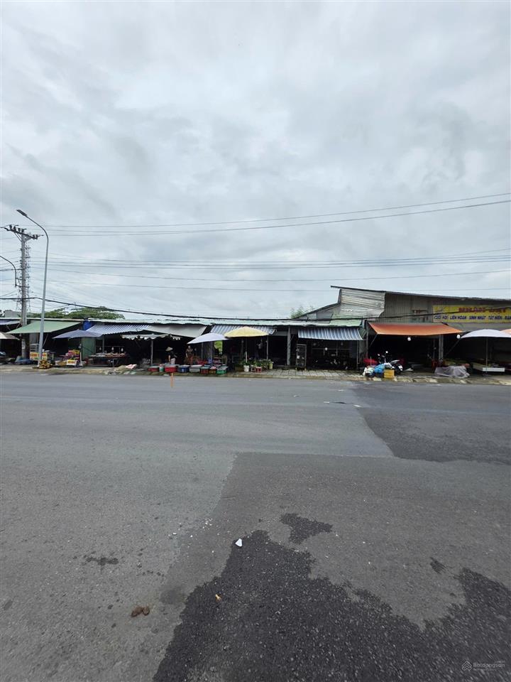 Bán đất 8.5x59.5m, mặt tiền chợ khánh long, p. tân phước khánh