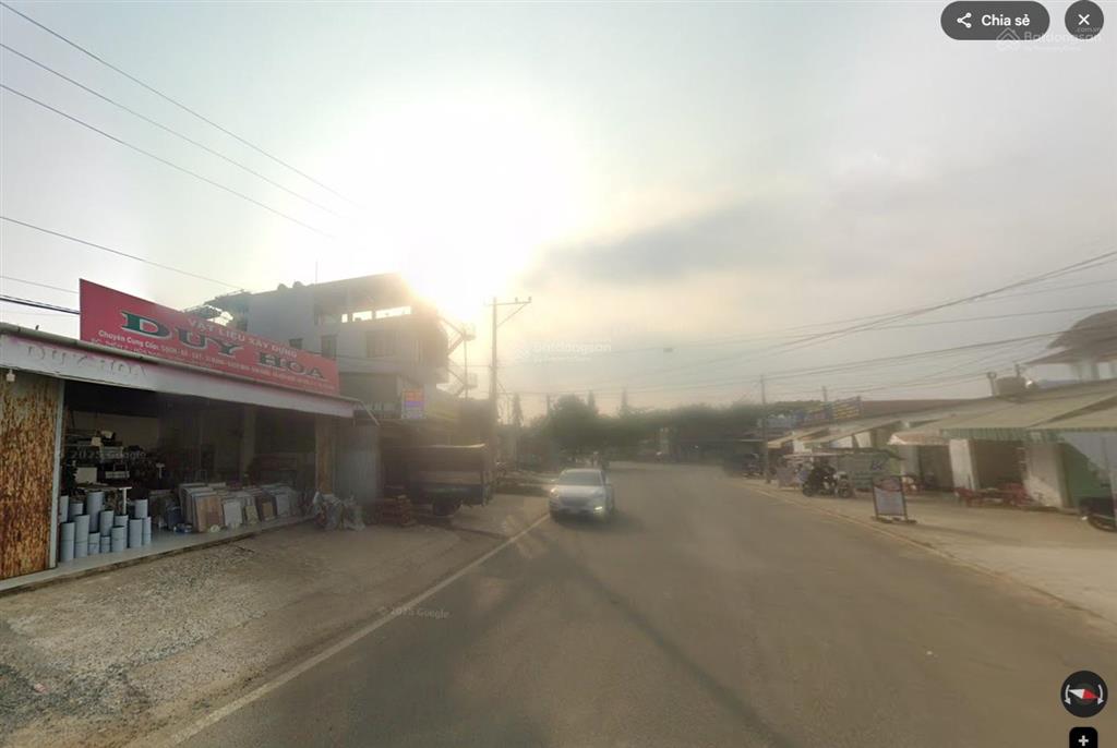 Bán nhà cấp 4 (17x25m) mặt tiền đường tân lạc x. hòa nam h. di linh, kế trường cấp 1,2