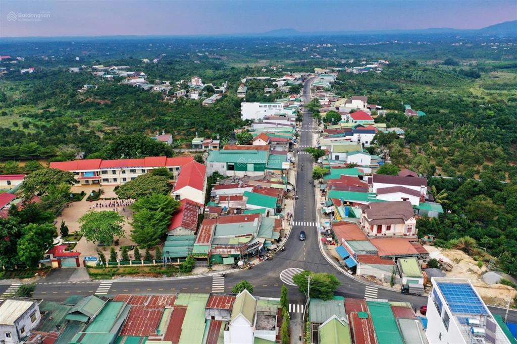 Bán nhà cấp 4 (17x25m) mặt tiền đường tân lạc x. hòa nam h. di linh, kế trường cấp 1,2