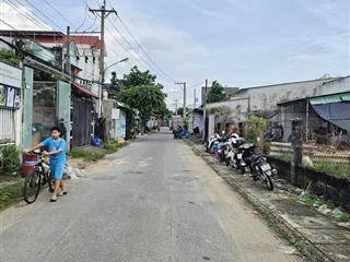 Bán căn góc cấp 4 (8.8x22.7m), mặt tiền nguyễn công trứ gần trường cấp 1,2, đang thuê 7tr/th