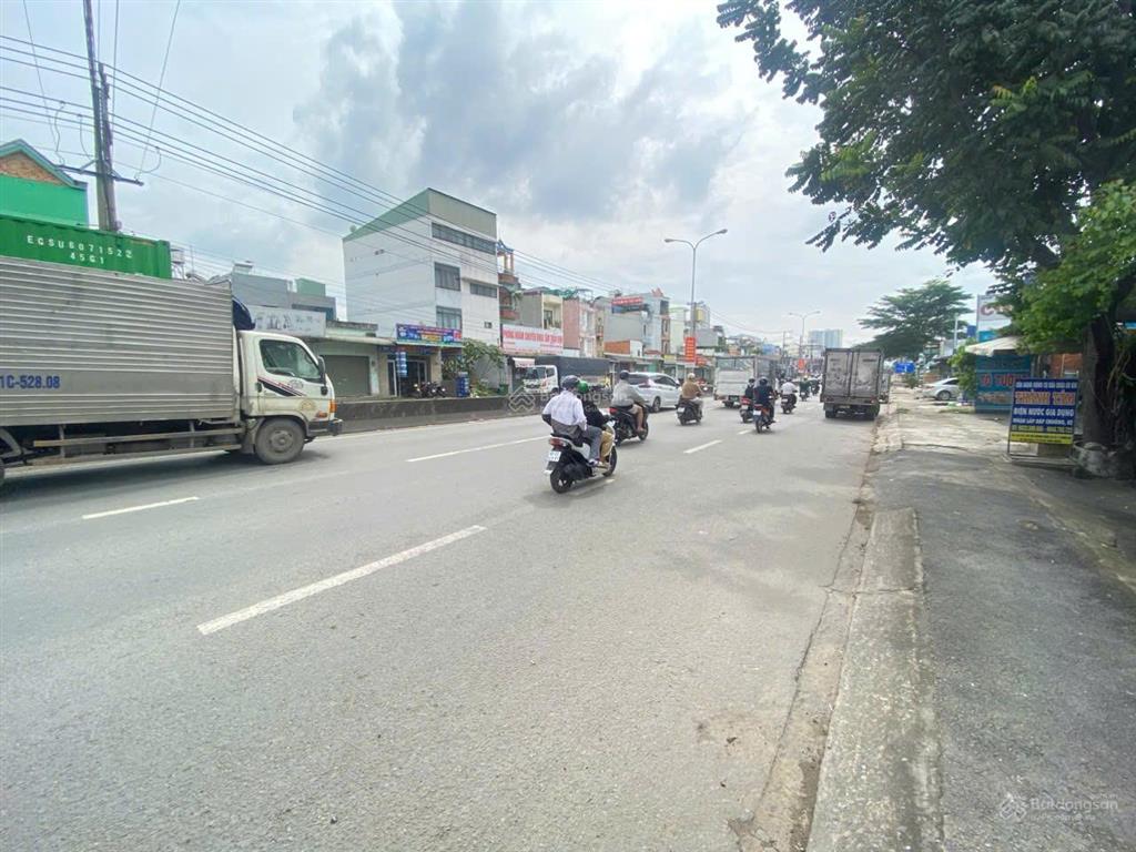 Bán đất 8x22m, mặt tiền quốc lộ 1k p. bình an, đang thuê 12tr/th