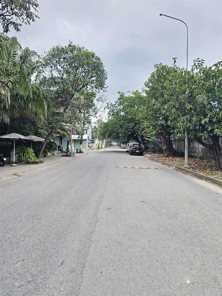 Bán đất 18x20m, đường số 11 kdc thanh bình, p. bình hòa, thu 70tr/th