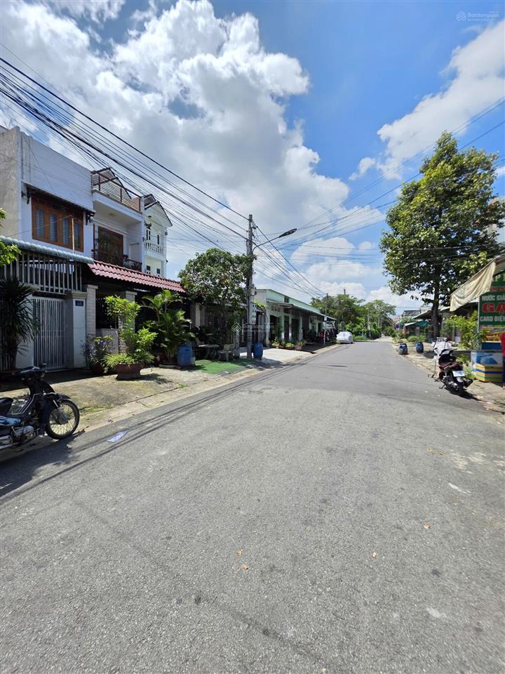 Bán nhà cấp 4 (10x30m), đường n4 kdc đông an p. tân đông hiệp, đang thuê 6tr/th