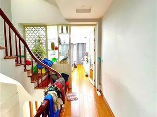 Bán nhà hoàng quốc việt cầu giấy phân lô ô tô kinh doanh 19 tỷ sổ hoa hậu chủ có lộc nội thất xịn