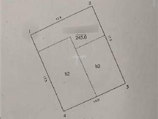 Mặt hồ tây  vị trí đỉnh  thể hiện đẳng cấp  130m2 x 6 tầng. giá 170 tỷ(thương lượng)