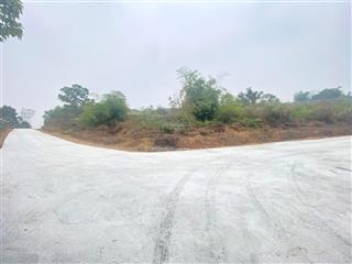 Chuyển nhượng lô góc 2 mặt tiền, 1671m/700m2 thổ cư, tại nhuận trạch  lương sơn  hòa bình