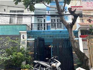 Trệt 2 lầu sân thượng 4,5x17m có 4pn 4wc đường 6m xe tải gần chợ thạch đà