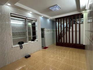Trệt lầu 4x10m có 2pn 2wc đường số 4 p16 gv giá 8,5 triệu