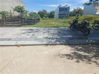 Bán lô đất a2 golden hill, gần trường đàm quang trung.  0968 678 *** lvcc
