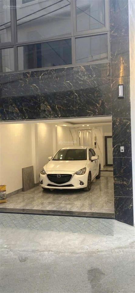 Bán nhà phố trạm, gara, thang máy, 50m2, 6 tầng, mặt tiền 4.2m, giá 12 tỷ