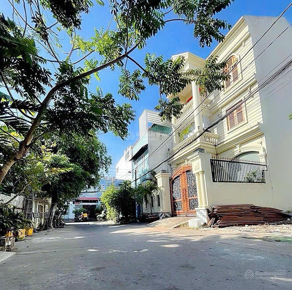 Bán nhà mặt tiền quận 2,kinh doanh dòng tiền giá cực tốt chỉ với 10,8 tỷ,75m2