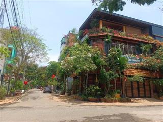 Đất đẹp56m2sổ riêngxung quanh nhà cao tầnggần chợquận 9 giá chỉ 3,350 tỷ thương lượng