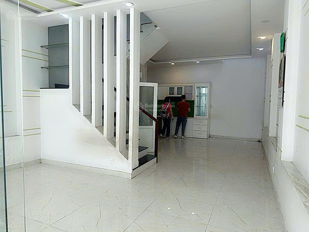 Nhà mặt tiền quận 23tầngsổ riêngfull nội thấtgần chợ đang cho thuê 16triệu/thángchỉ có 9,4tỷ