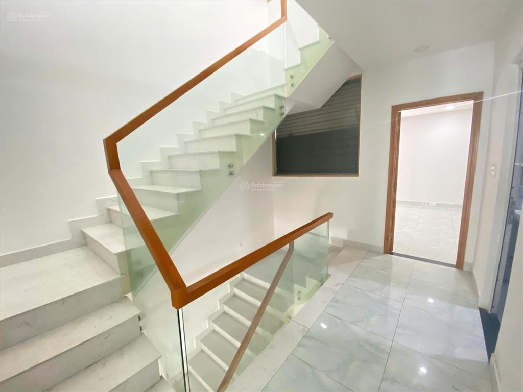 Cho thuê nhà phố rio vista  q9, liền kề gia hoà, khang điền, 1 trệt 2 lầu giá 16tr/th