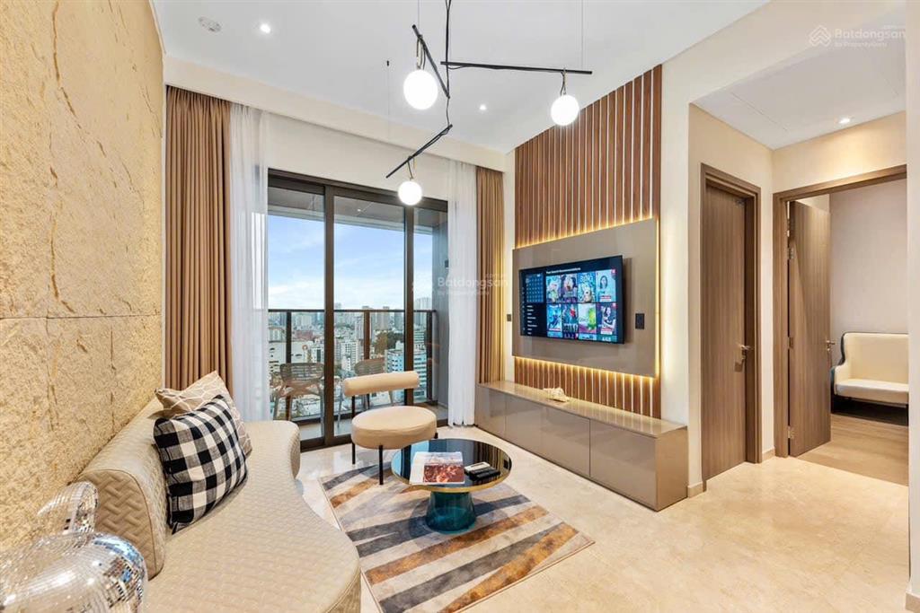 Cho thuê chung cư golden mansion, dt 75m2, 2pn, 2wc, nhà đẹp, giá 16tr.  0932 874 ***  hoà