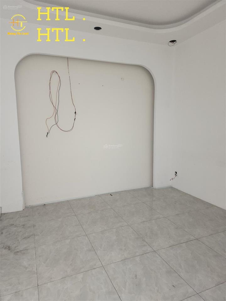 Bán nhà 1 trệt 1 lầu 1 tum, mt đường d1 kdc việt sing, p. an phú, tp. thuận an