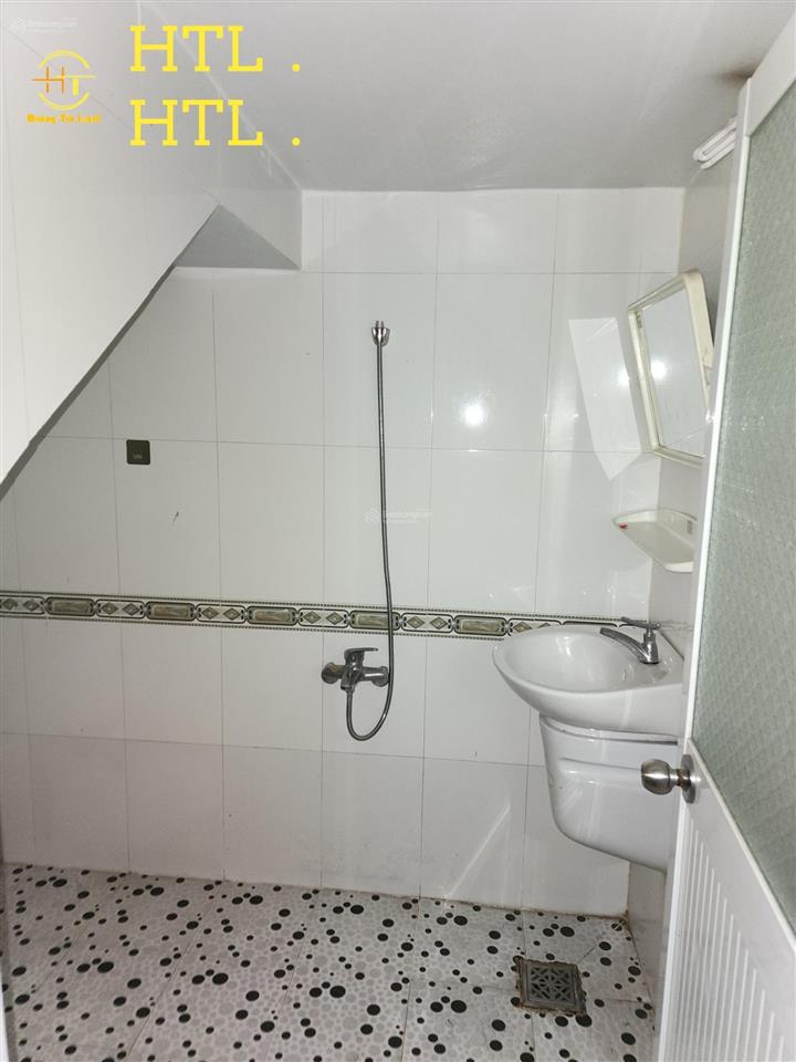 Bán nhà 1 trệt 1 lầu 1 tum, mt đường d1 kdc việt sing, p. an phú, tp. thuận an