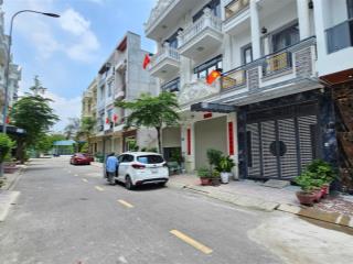 Bán nhà 1 trệt 2 lầu phú hồng thịnh 8 gần ngã tư miếu ông cù 500m, p. bình chuẩn, tp. thuận an