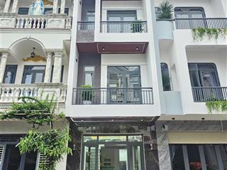 Bán nhà hoàn công sân ô tô 1 trệt 2 lầu kdc phú hồng thịnh 8, p. bình chuẩn, tp. thuận an