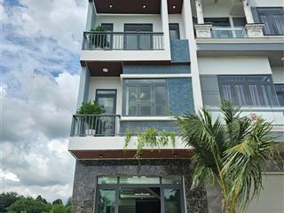 Bán nhà 1 trệt 2 lầu kdc phú hồng thịnh 8, p. bình chuẩn, tp. thuận an