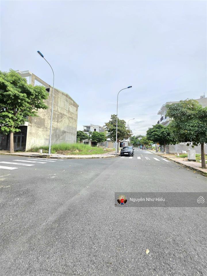 Bán lô góc đất 2 mặt tiền, gần vsip 1, kdc lê phong thuận giao, p. thuận giao, tp. thuận an