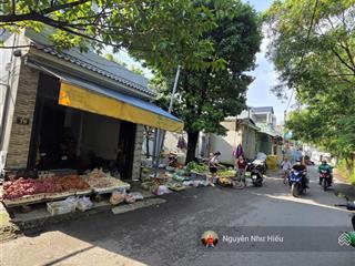 Bán nhà cấp 4 và 7 phòng trọ, mt kinh doanh gần chợ, p. tân đông hiệp, tp. dĩ an