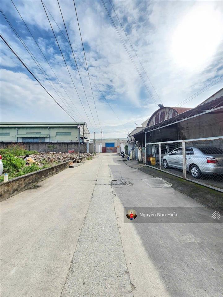 Bán đất làm kho, xưởng 2mt ngang 28,5x24m, gần vòng xoay an phú p. an phú tp. thuận an