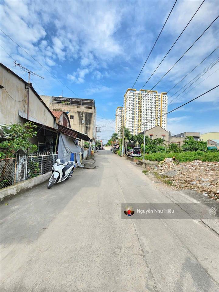 Bán đất làm kho, xưởng 2mt ngang 28,5x24m, gần vòng xoay an phú p. an phú tp. thuận an