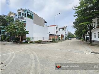 Bán đất góc 2mt trung tâm hành chính dĩ an p. dĩ an tp. dĩ an