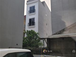 Bán nhà chủ xây tâm huyết vừa ở vừa cho thuê dòng tiền lên đến 250 triệu/năm, ô tô đỗ cách nhà 10m