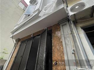 Thu về tay khoảng 400 triệu/năm , ccmn 10 phòng kk gần trịnh văn bô, 100m ra đường 422b xe bus chạy