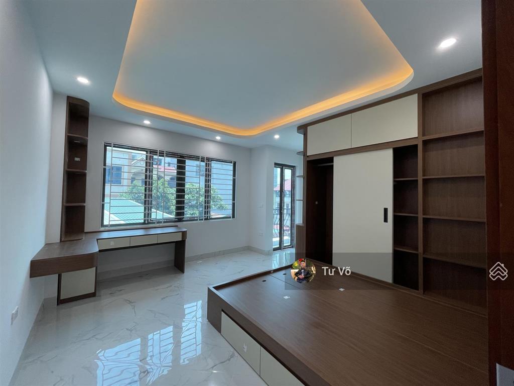 Nhà đường thông, ô tô tránh, trục chính làng lai xá, kinh doanh buôn bán được luôn, 200m ra ql32