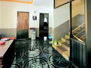 Hiếm  lô góc 4 tầng 8pn  kinh doanh sầm uất tên lửa  8 x 20m nở hậu