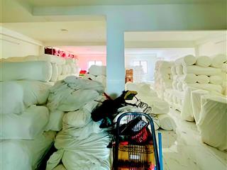 Bán gấp mặt tiền nb 4 tầng  8.5x 25m  ngay lũy bán bích