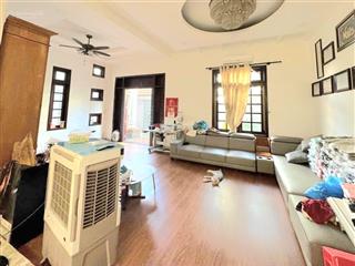 Bán nhà mặt tiền 4 tầng 6x 26m bề thế ,.cạnh chợ phú lâm