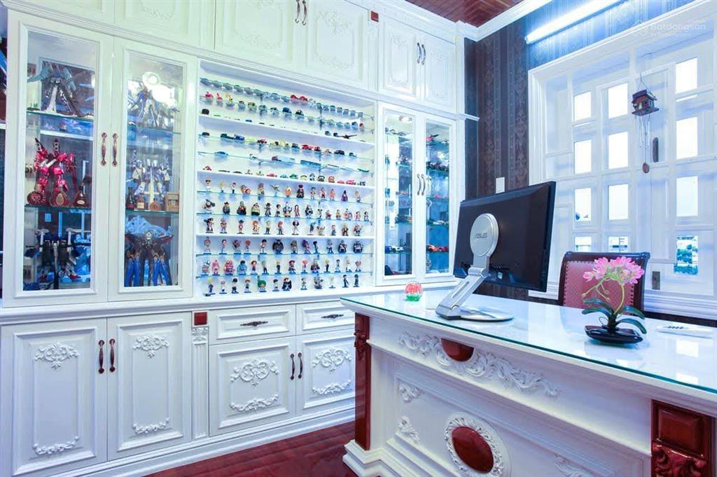 Bán biệt thự mặt tiền tân phú  5 tầng sang xịn mịn  8x 55m