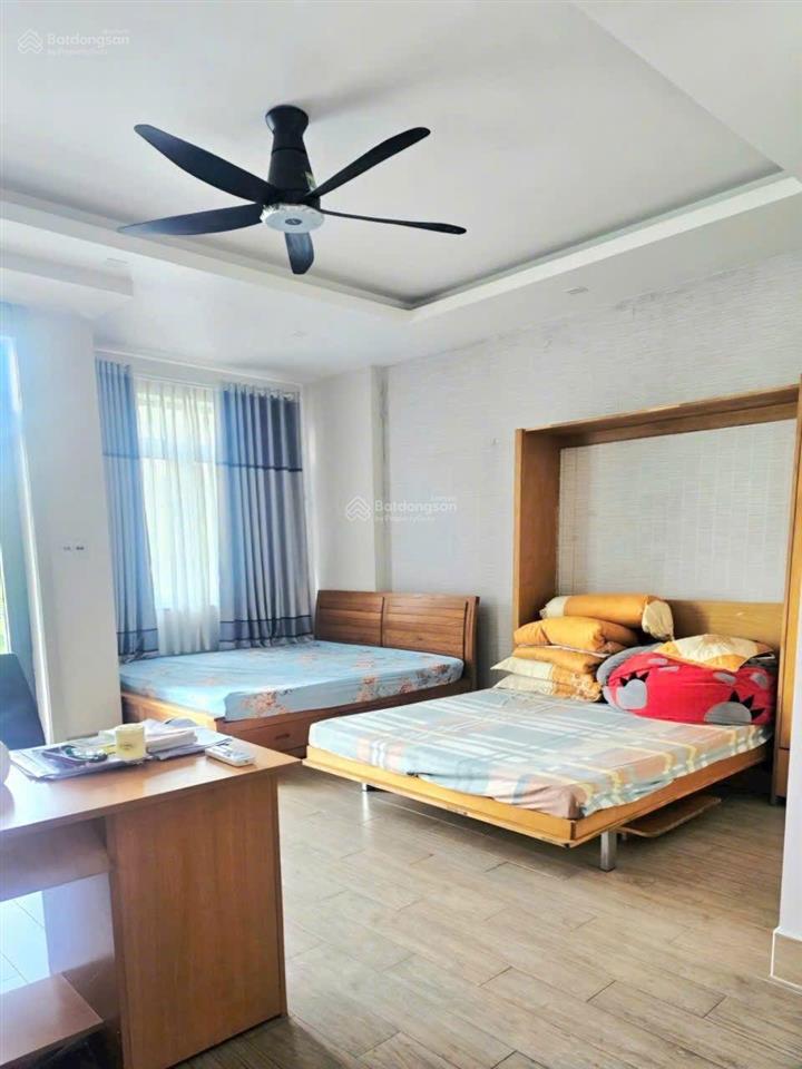 Bán nhà mt mới đẹp 4 tầng  5x 20m  vành đai trong ,tên lửa