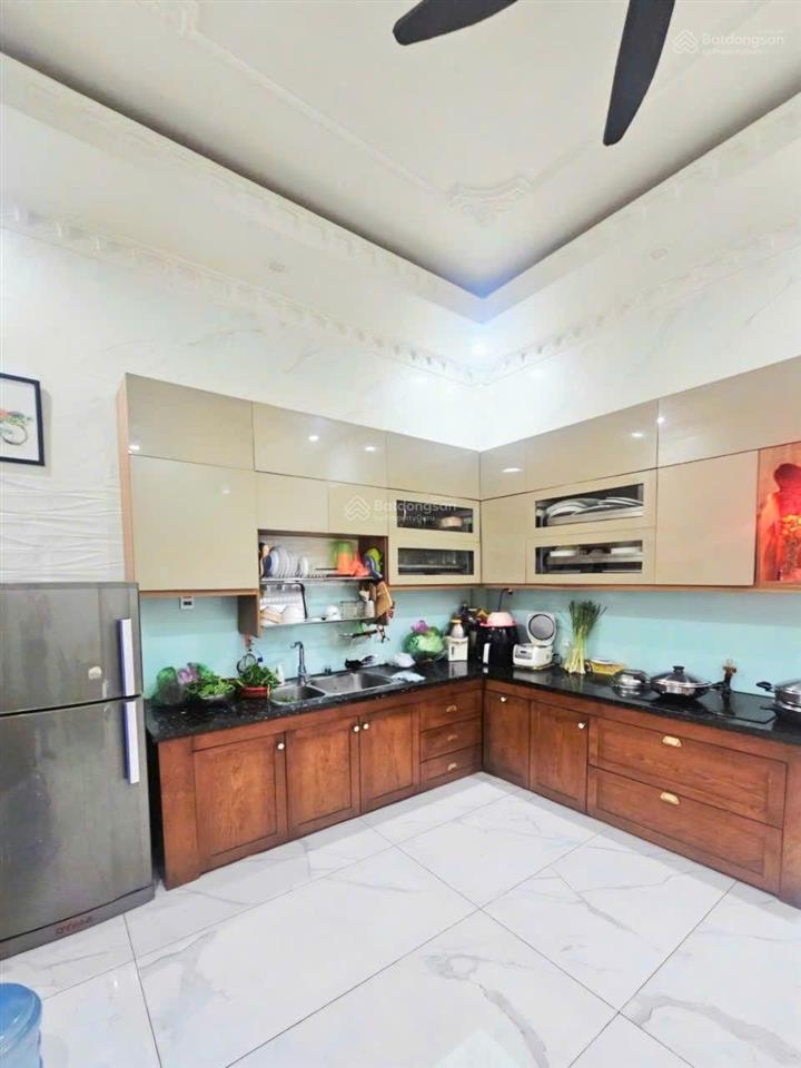 Bán nhà mt mới đẹp 4 tầng  5x 20m  vành đai trong ,tên lửa