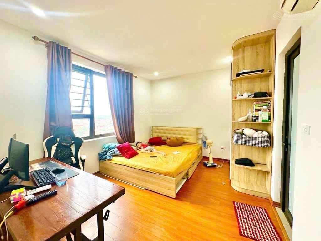 Bán chcc @home 987 tam trinh  yên sở  hm. dt 60m2 2pn + 2wc. giá 4,68 tỷ.  0964 835 ***