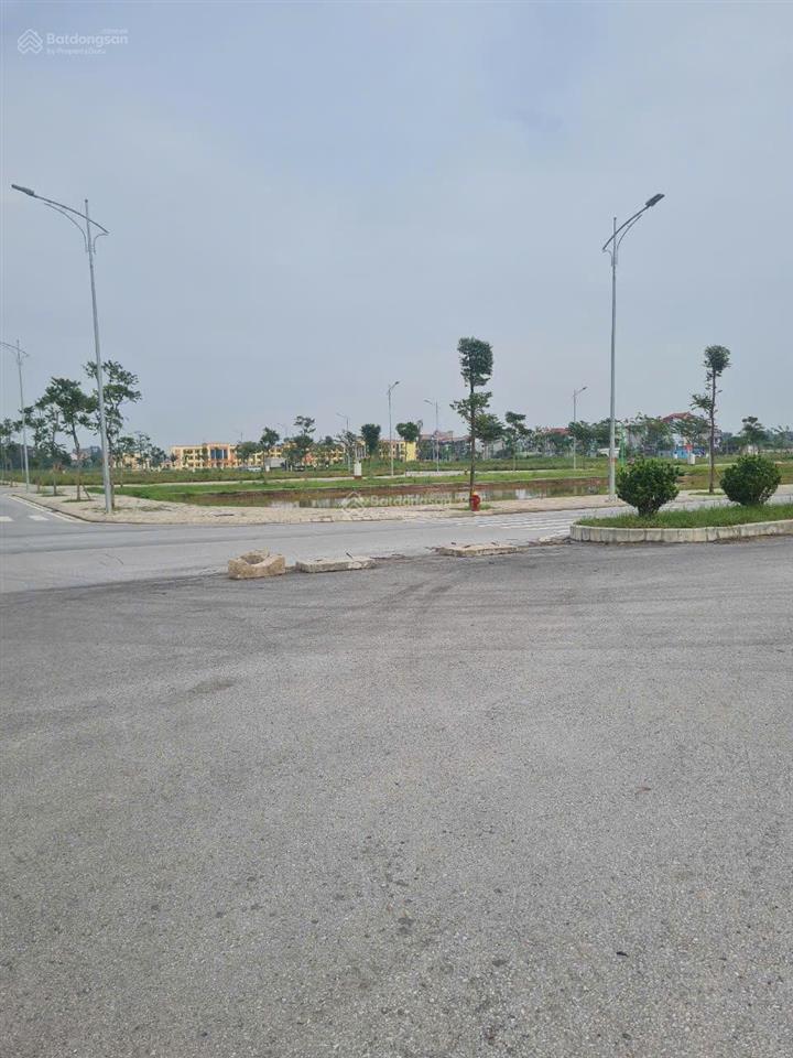 Bán đất khu đô thị thái đào, lạng giang, bắc giang 120m2, mt 6m. đường 16m. giá 4,3 tỷ