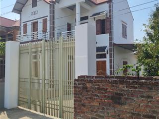 Bán đất tặng nhà 2 tầng phường dĩnh trì, tp bắc giang, bắc giang. 532m2, mặt tiền 12m. giá 4 tỷ