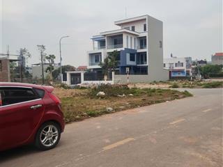 Bán đất trung tâm thị trấn đồi ngô, lục nam. 80m2  mt 5m. đường 15m. giá 3,4 tỷ