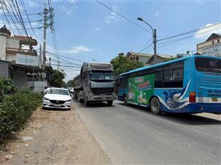Bán đất phú cát  hoà lạc  hà nội . mặt đường 446 cách cầu vai réo quốc lộ 21. 100m. 4,3 tỷ