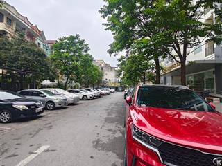 Minh khai 89m mặt tiền 5.8m. đất 2 thoáng. giá 11 tỷ 5.  0989 388 ***