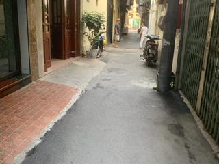 Vũ tông phan  lô góc  20m ra ô tô. diện tích 155m mặt tiền 7.3m. giá tốt.  0794 182 ***.