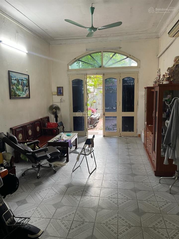 Trung văn mặt ngõ thông, ô tô vào nhà. 2 mặt thoáng. diện tích 118m². giá 23,45 tỷ.  0794 182 ***